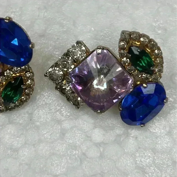 JULIANA Delizza & Elster (D&E) 60s purple blue green Rhinestone Clip Earrings - Picture 3 of 5